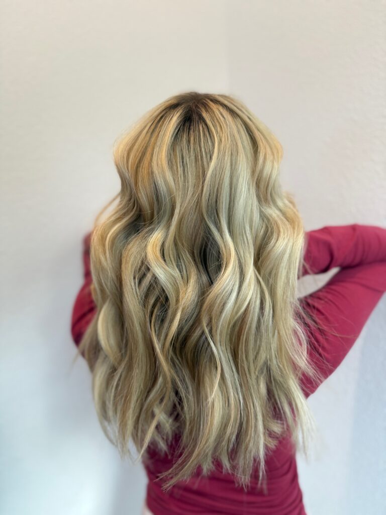 Hair style blonde Lake Oswego